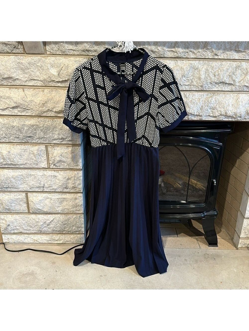 SHEIN pleated skirt puff sleeve dress with bow tie detail size medium navy